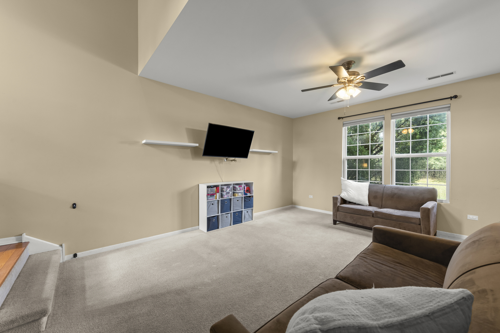15110 W Laurel Lane Property Photo 6