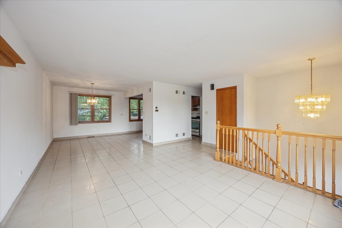 4352 150th Street Property Photo 6