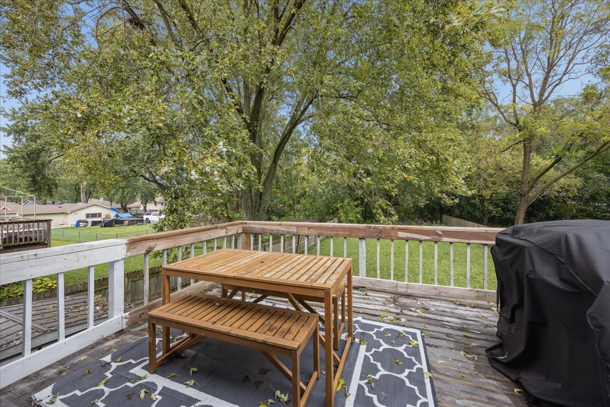 4352 150th Street Property Photo 13