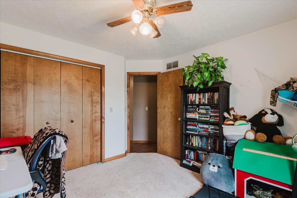 427 Sunset Drive Property Photo 20