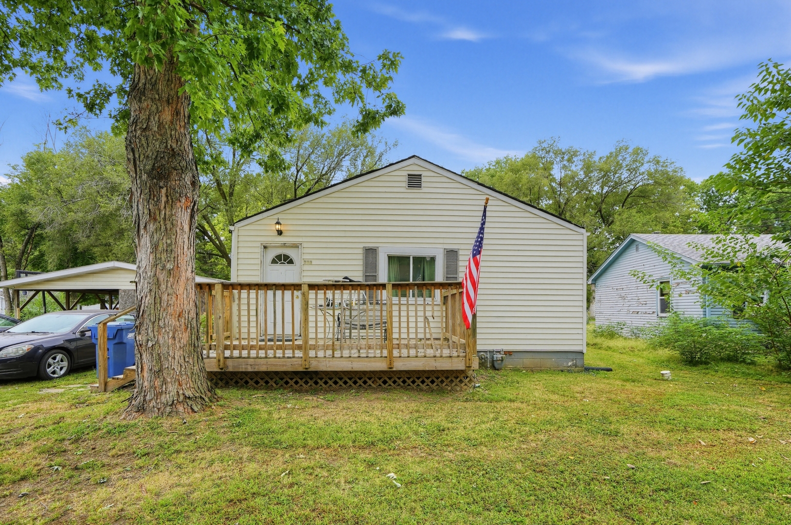 203 Missouri Avenue Property Photo 1