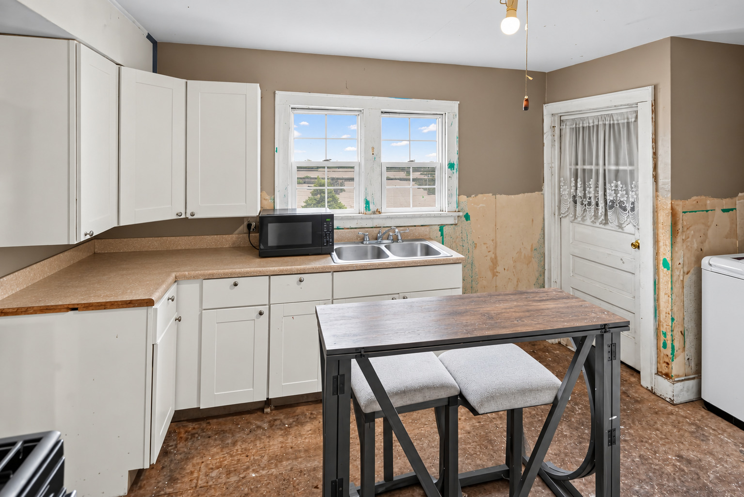 203 Missouri Avenue Property Photo 10
