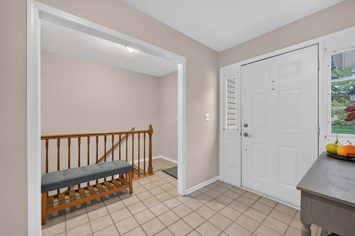 397 Meadowview Lane Property Photo 4