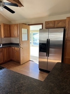 42690 N Lake Drive Property Photo 6