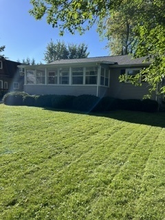 42690 N Lake Drive Property Photo 18