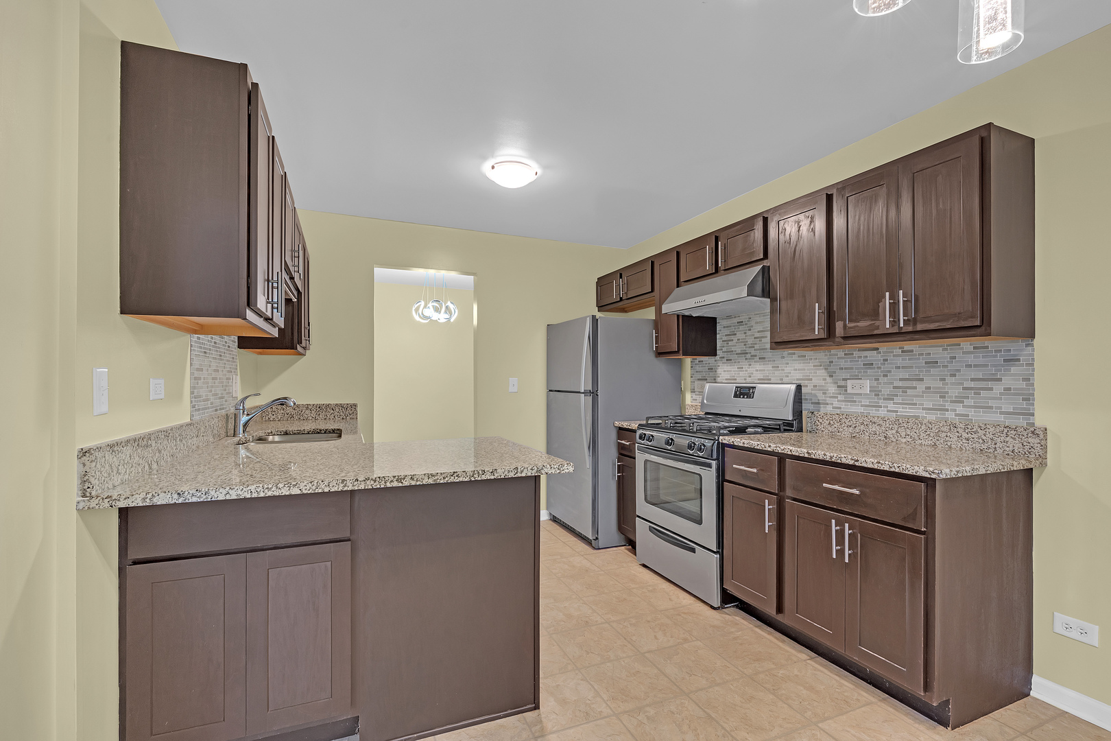 309 Maplewood Court D1 Property Photo 7