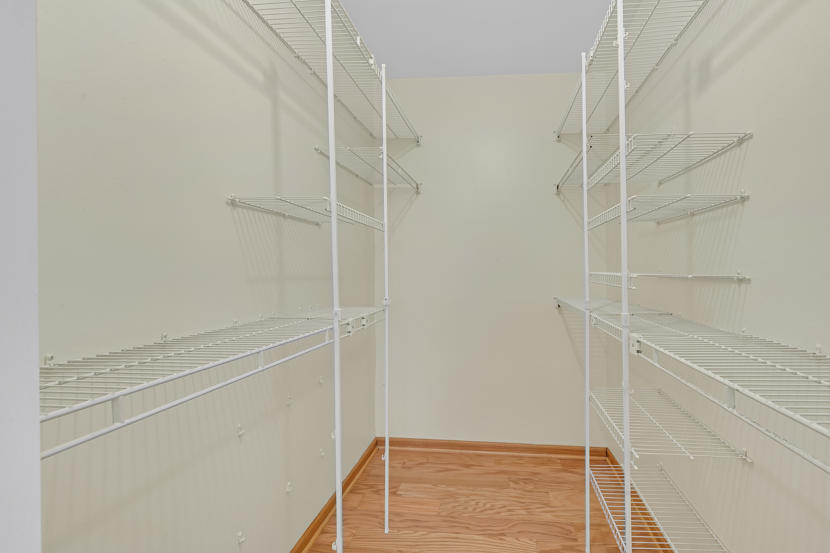 309 Maplewood Court D1 Property Photo 12