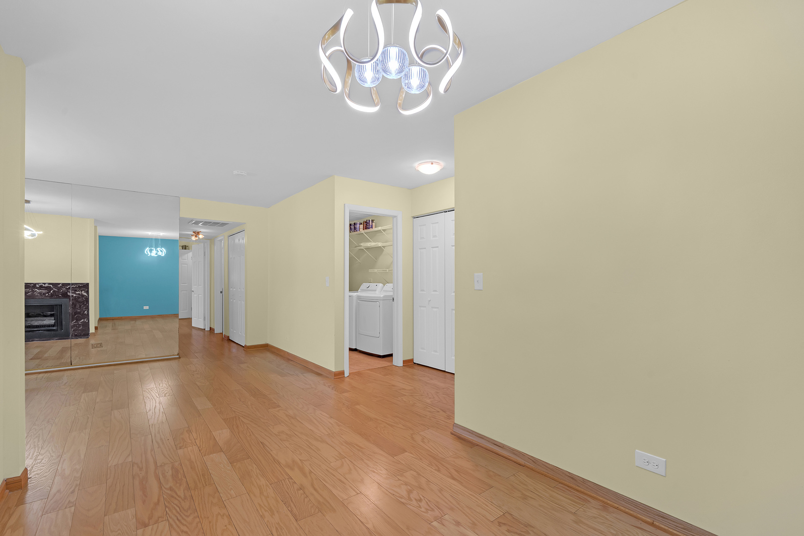 309 Maplewood Court D1 Property Photo 17