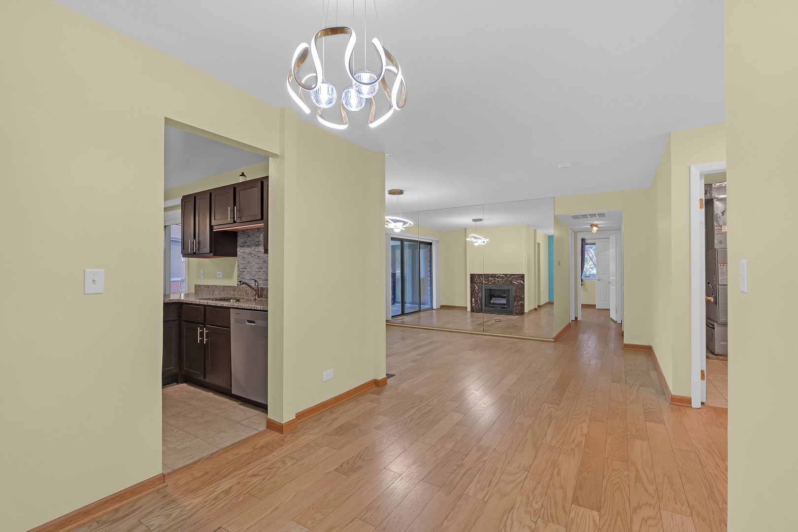 309 Maplewood Court D1 Property Photo 18