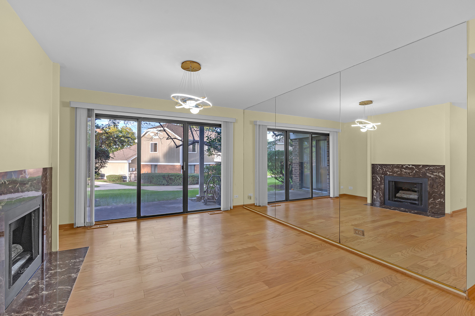 309 Maplewood Court D1 Property Photo 22