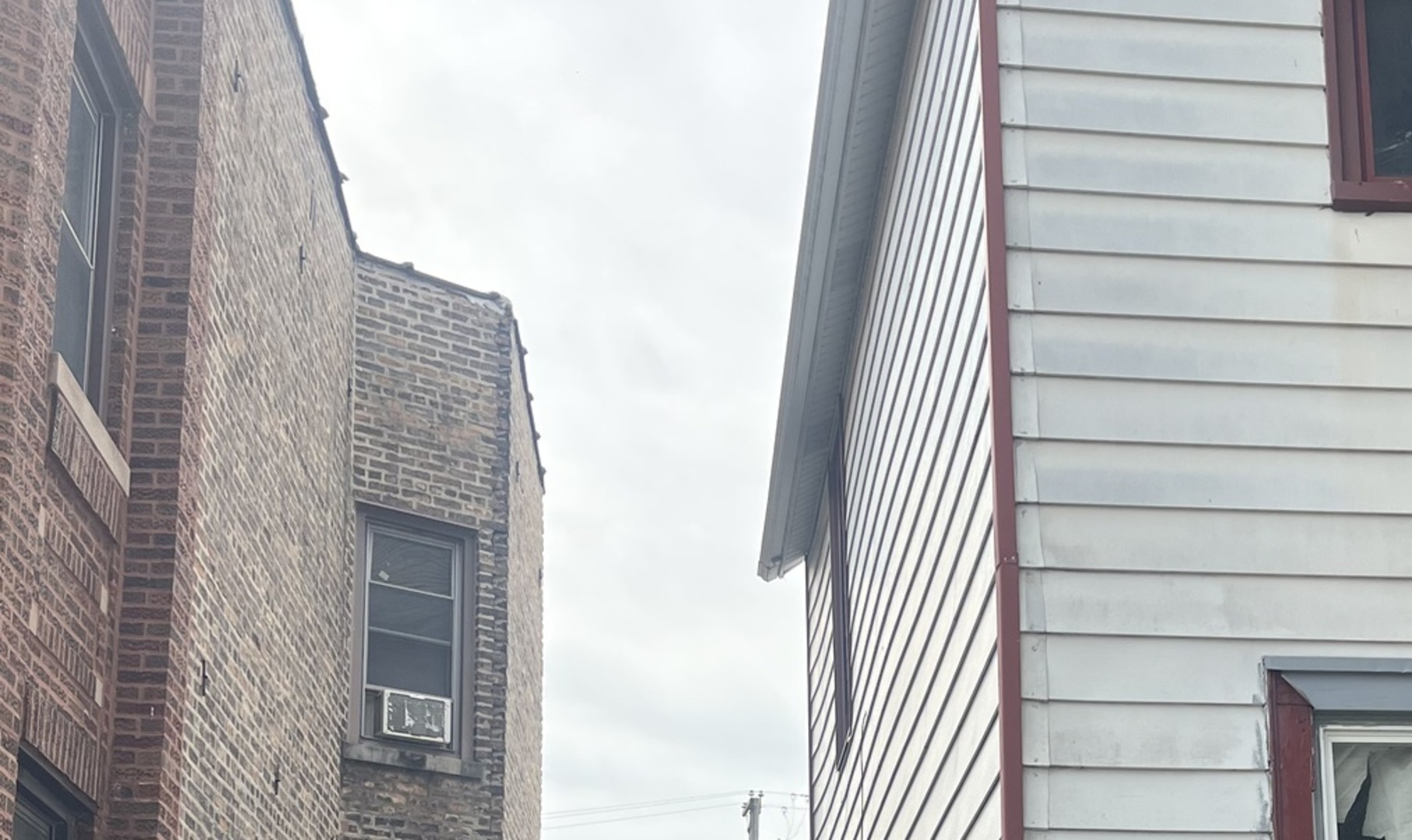 631 E 89th Street Property Photo 2
