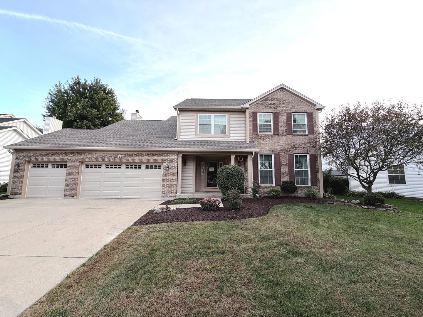 425 Lennox Drive Property Photo 1