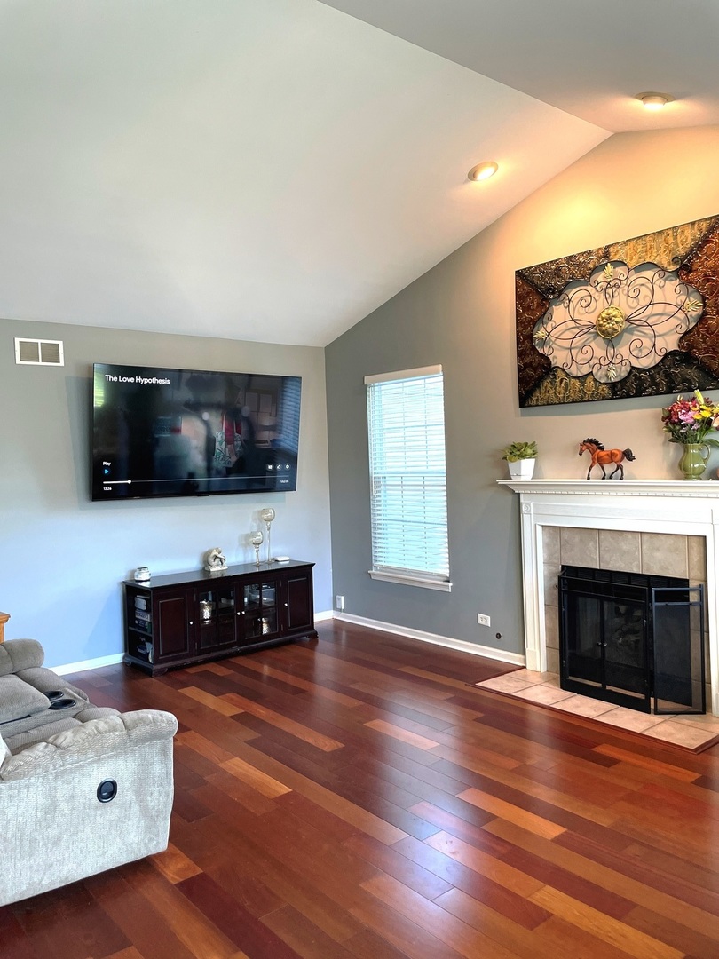 425 Lennox Drive Property Photo 8