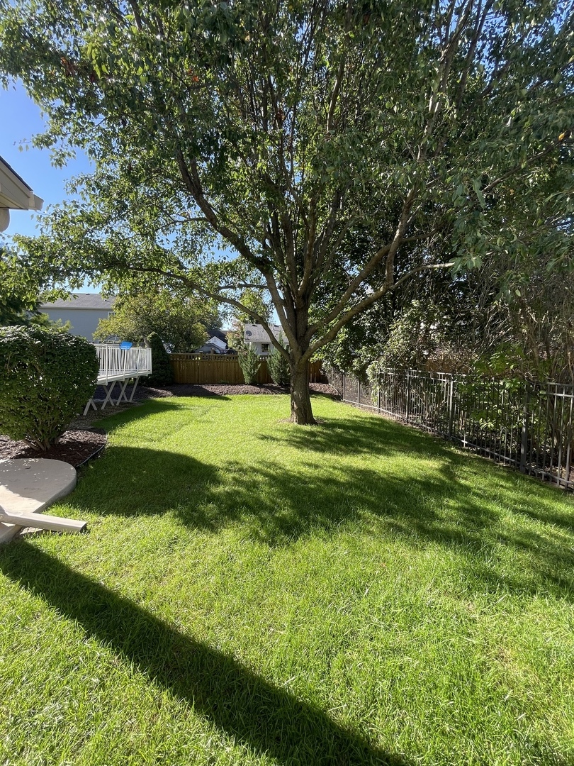 425 Lennox Drive Property Photo 37