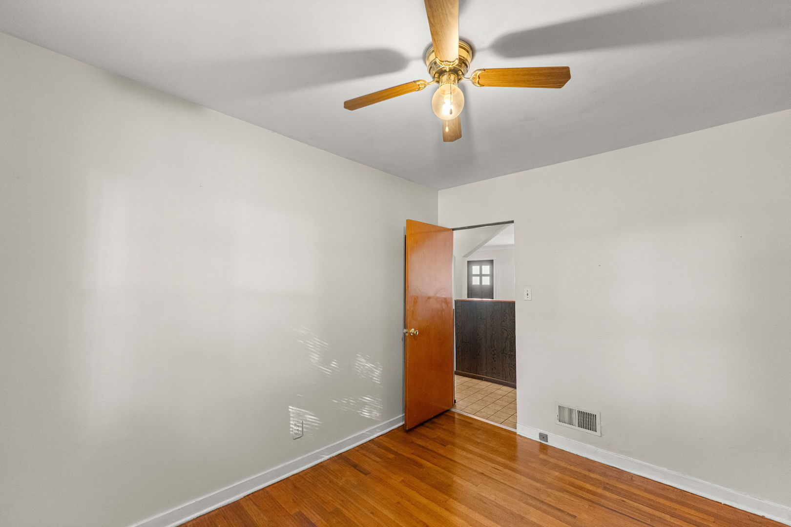 629 De Angelis Court Property Photo 15