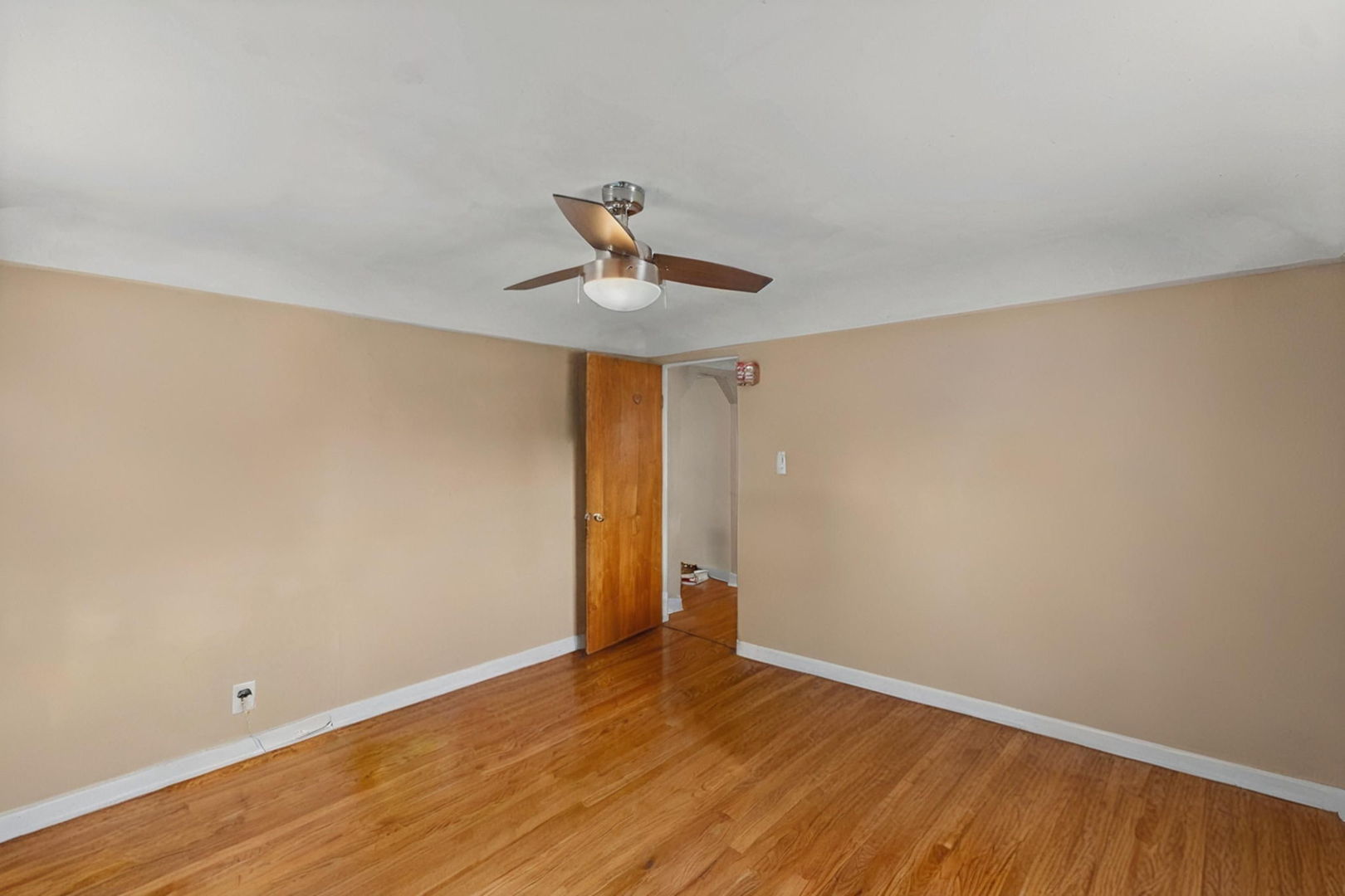629 De Angelis Court Property Photo 32