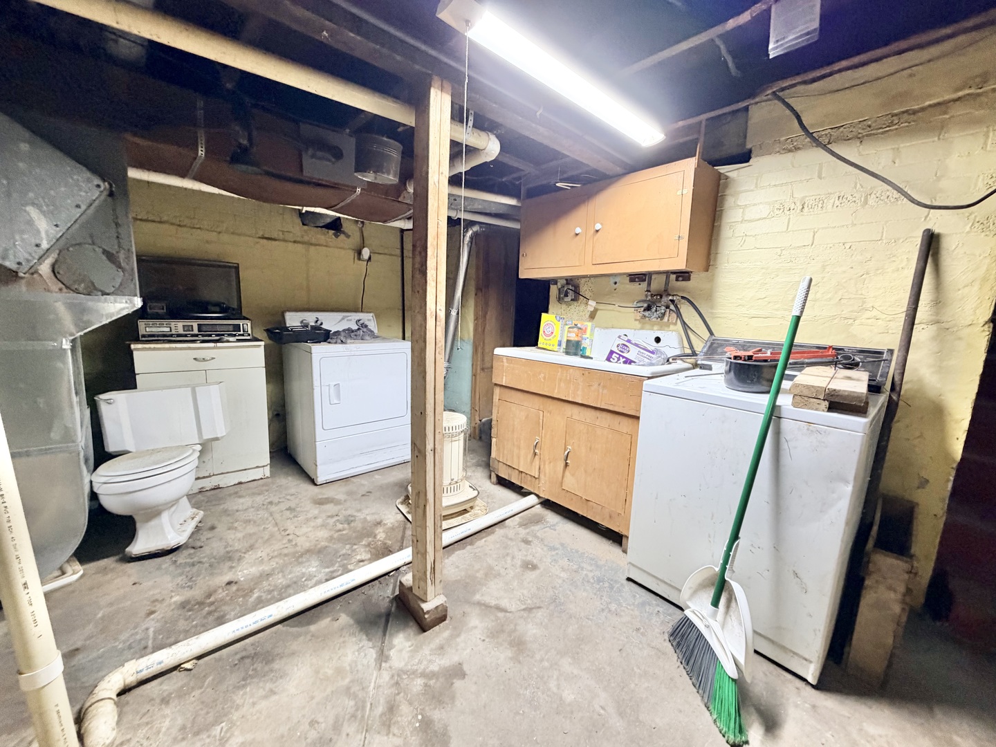 4407 Cleveland Street Property Photo 11