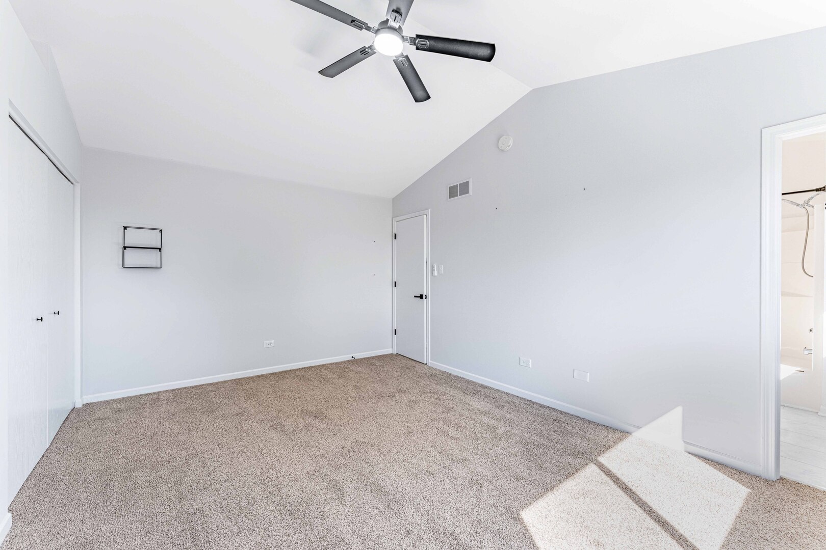 2057 W Helen Drive Property Photo 16