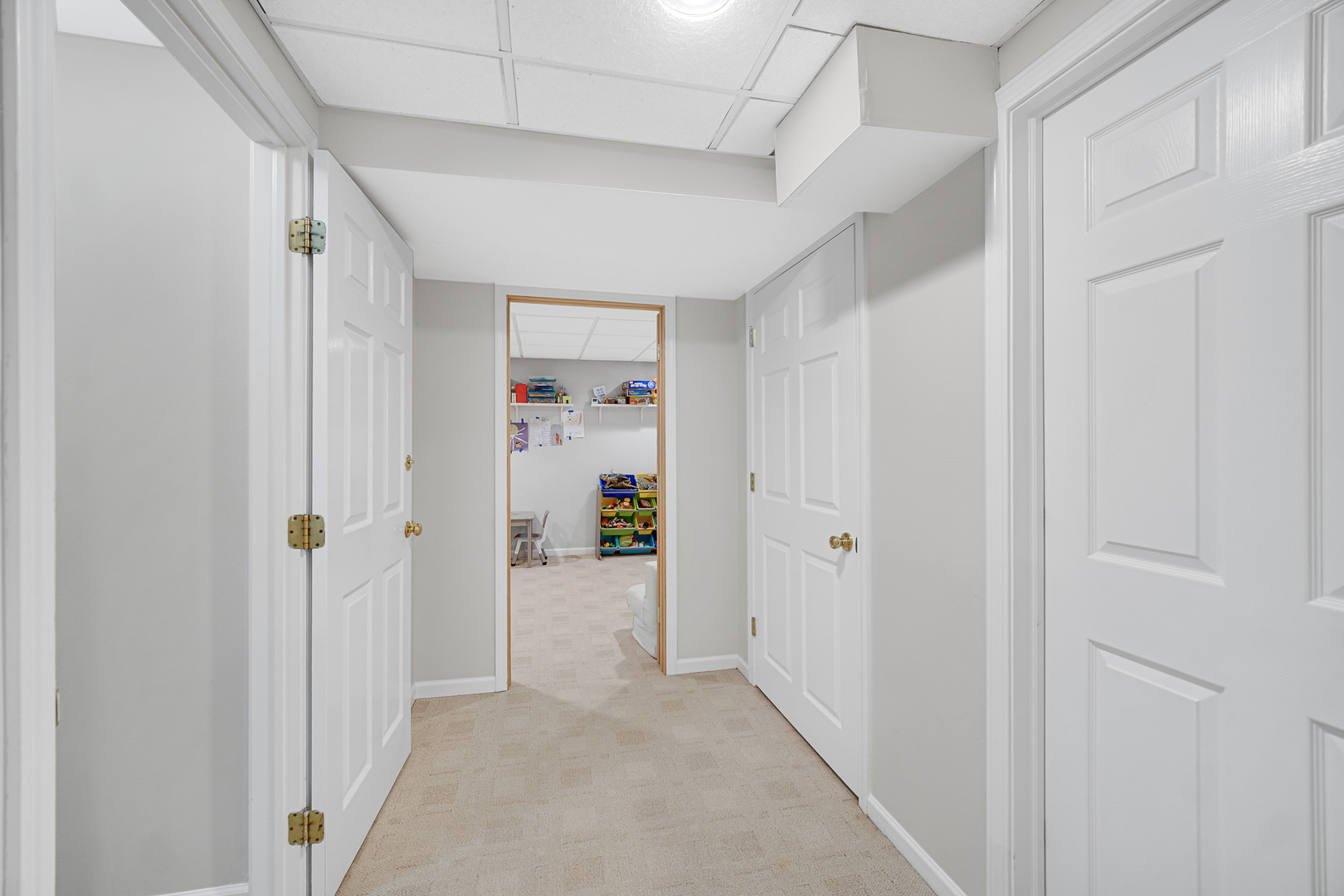 9054 Forestview Road Property Photo 29