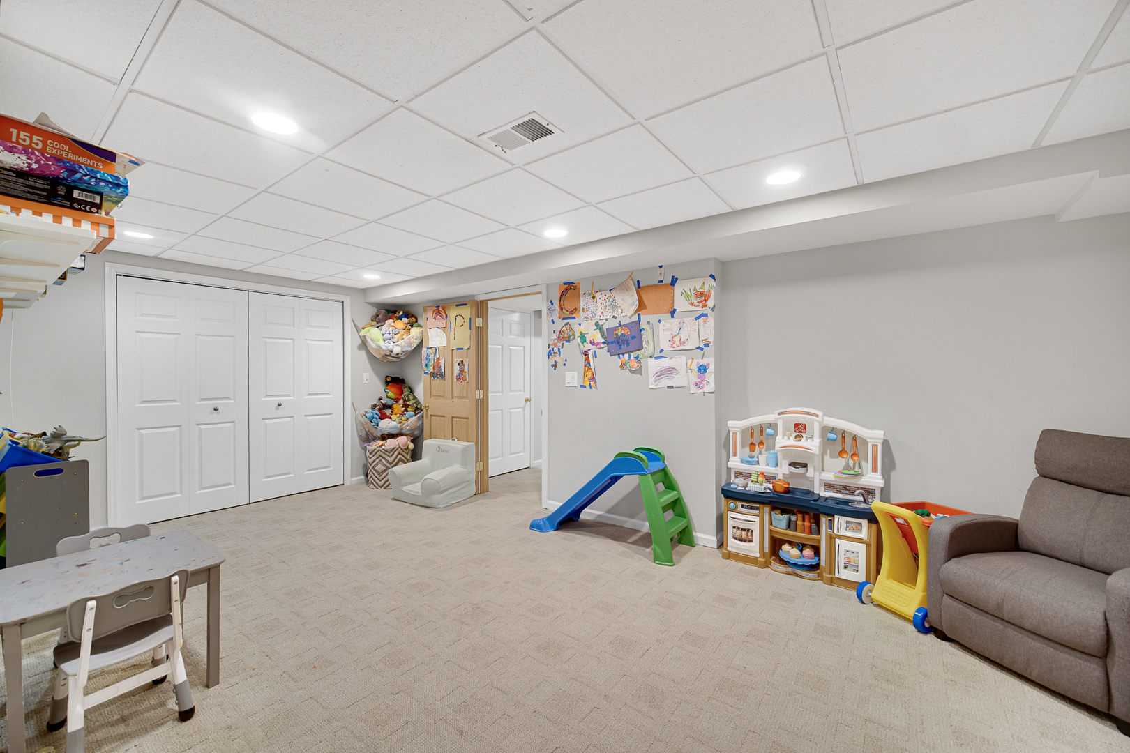 9054 Forestview Road Property Photo 30
