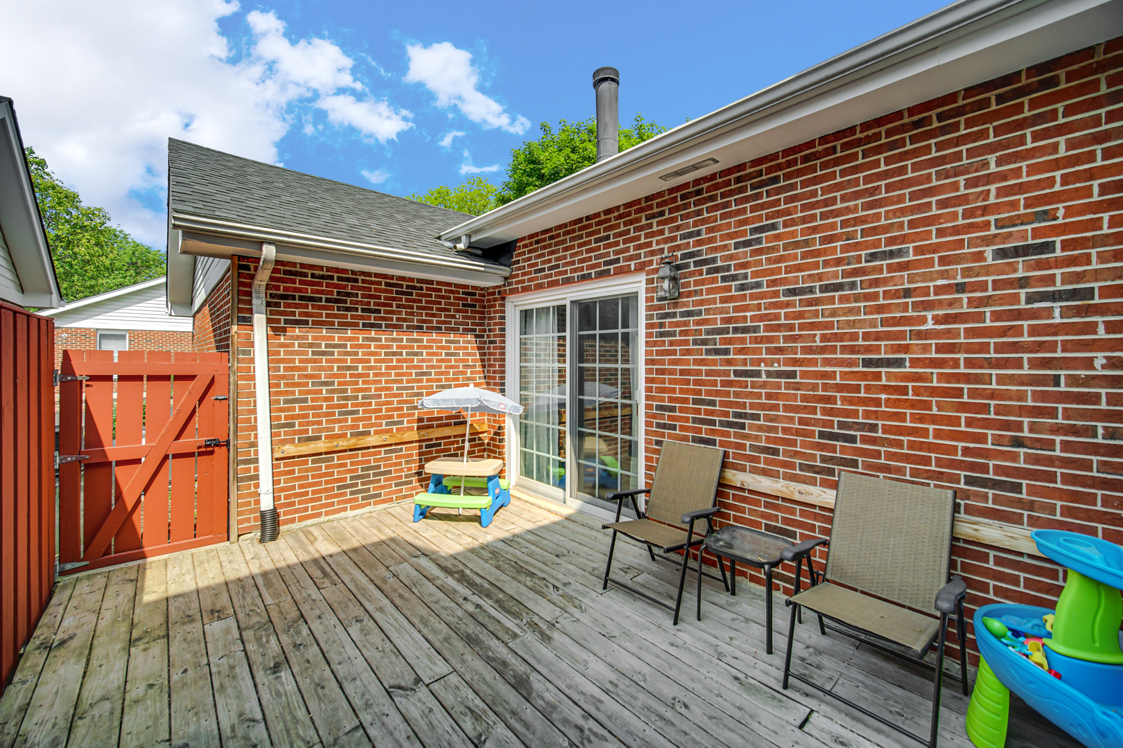 9054 Forestview Road Property Photo 36