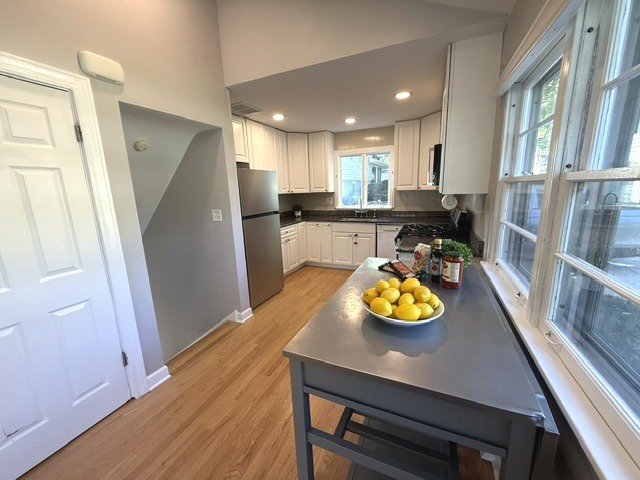 1445 N Webster Street Property Photo 14