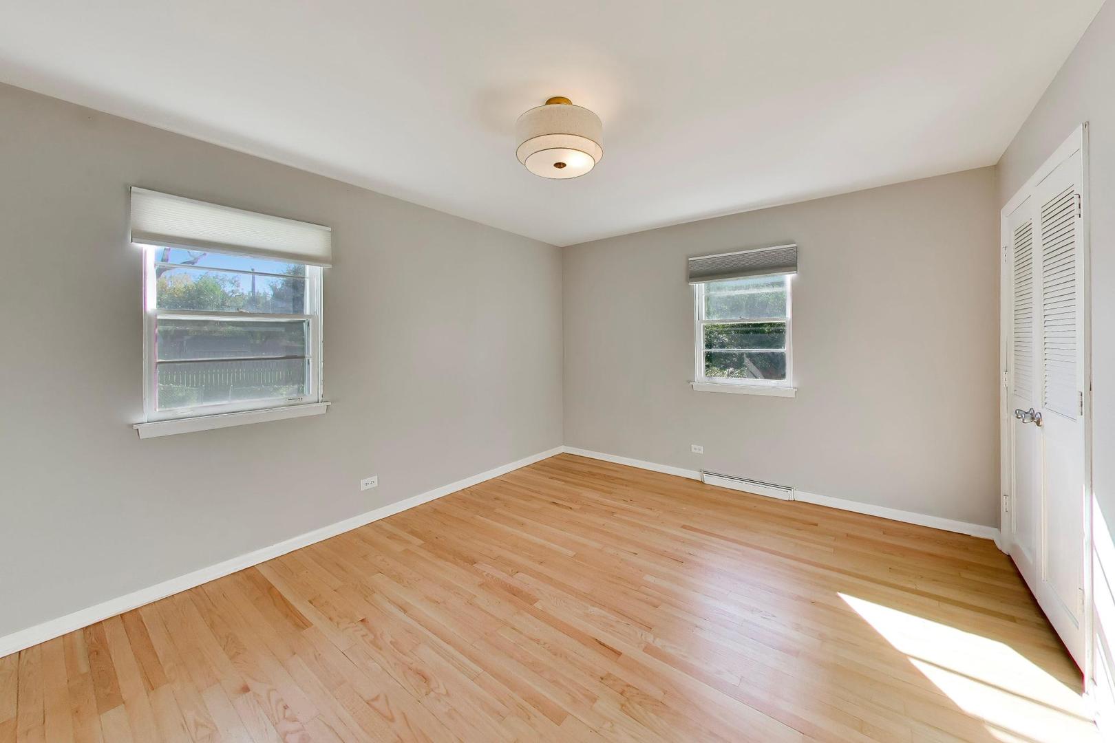 1445 N Webster Street Property Photo 16