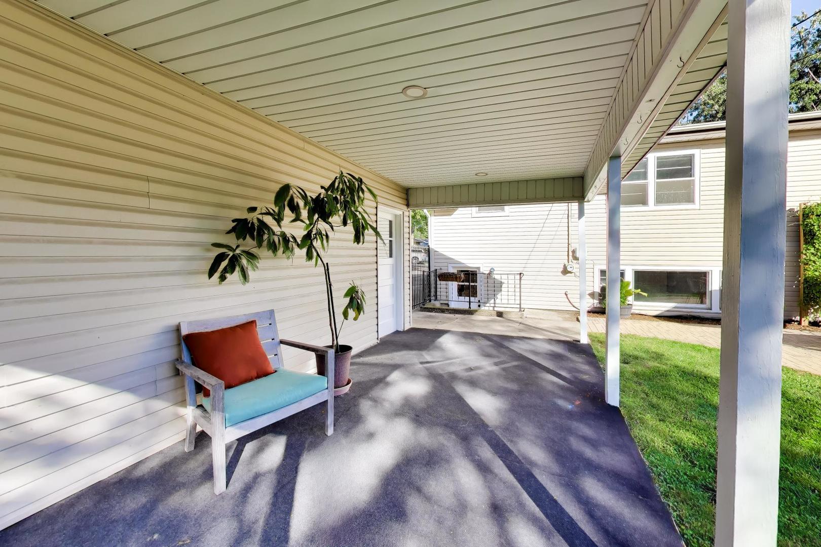 1445 N Webster Street Property Photo 30