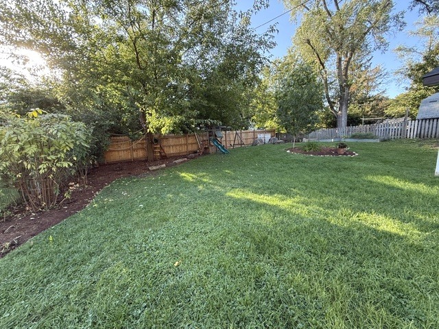 1445 N Webster Street Property Photo 39