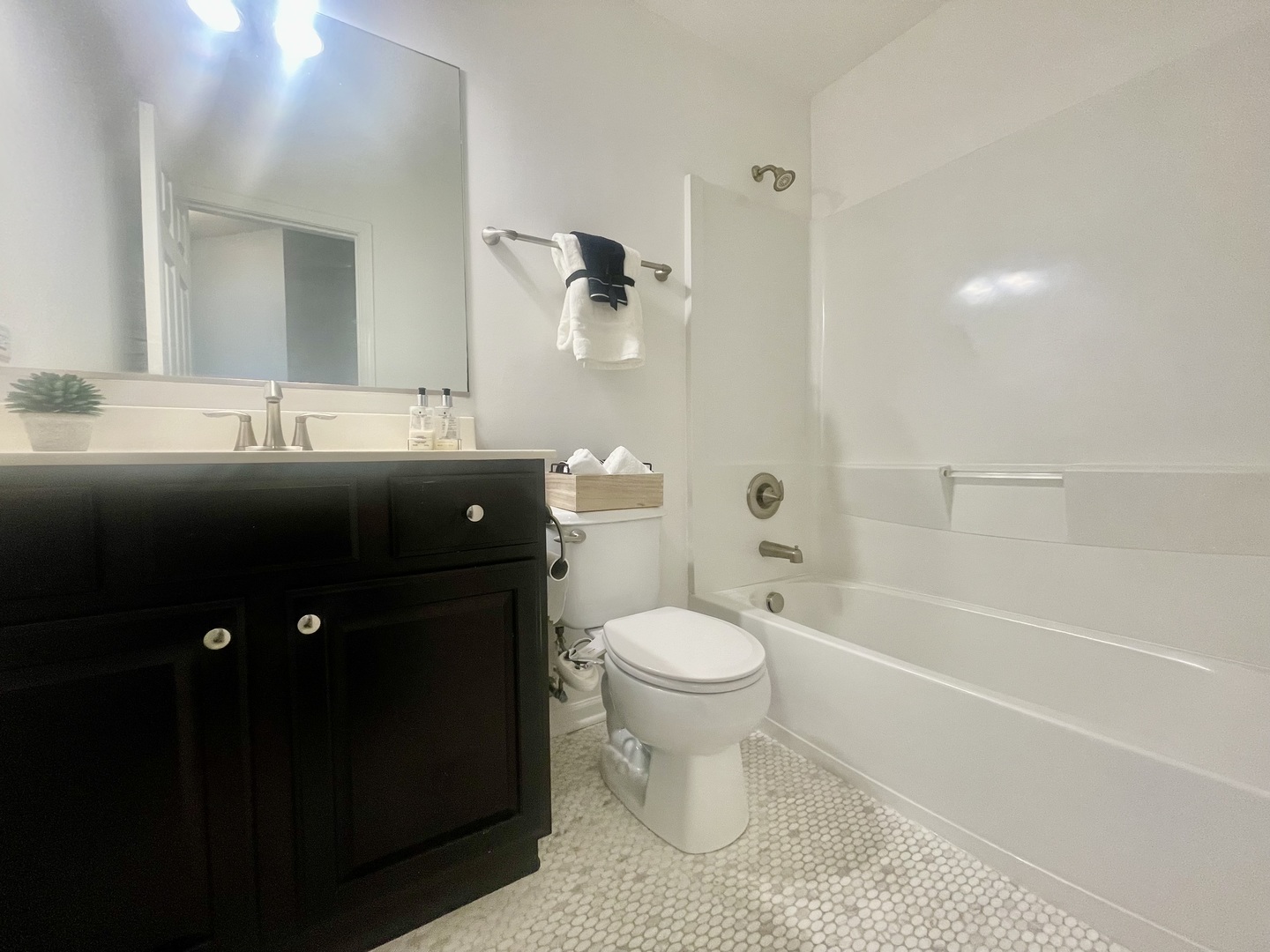 1736 Persimmon Street Property Photo 21