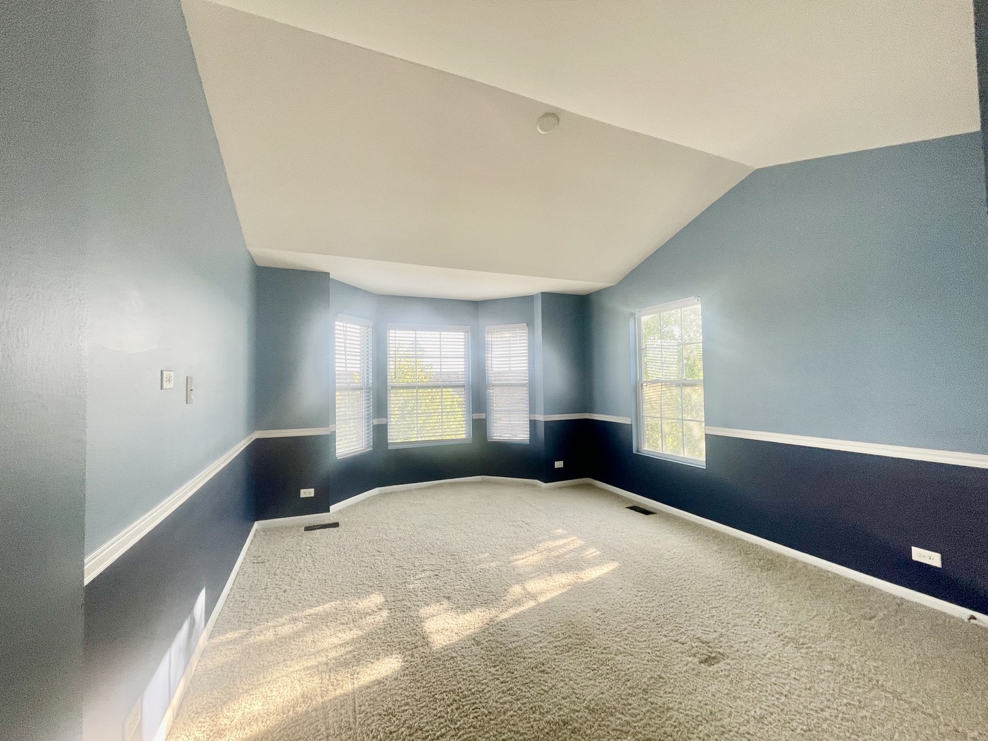1736 Persimmon Street Property Photo 23