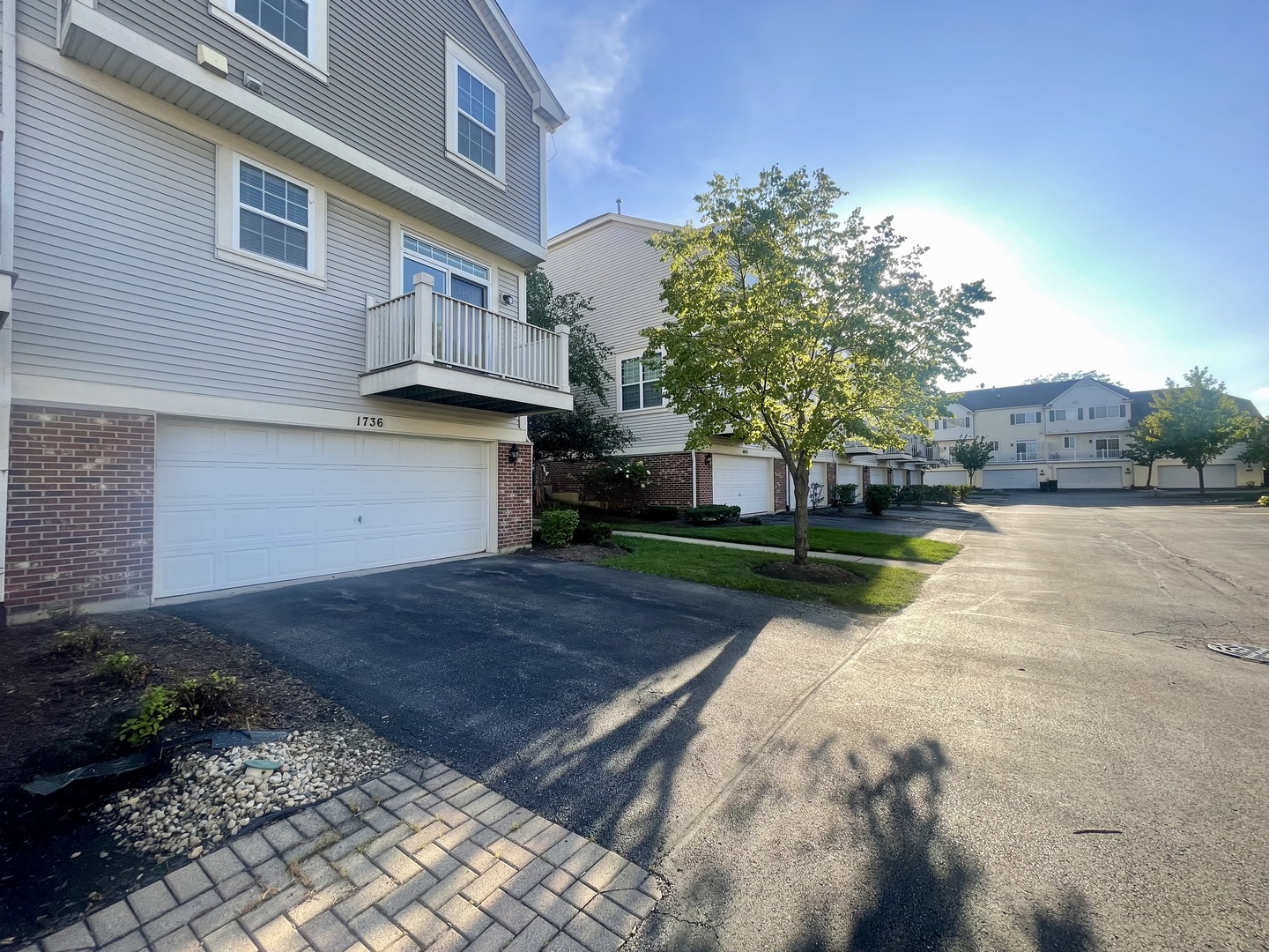 1736 Persimmon Street Property Photo 34