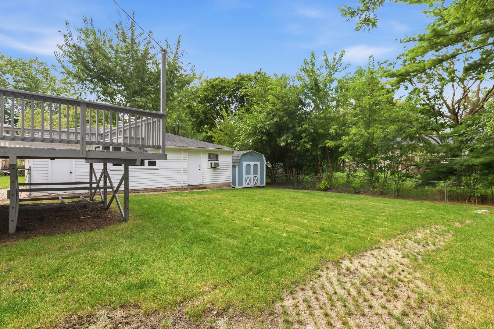 30w234 Claymore Lane Property Photo 6