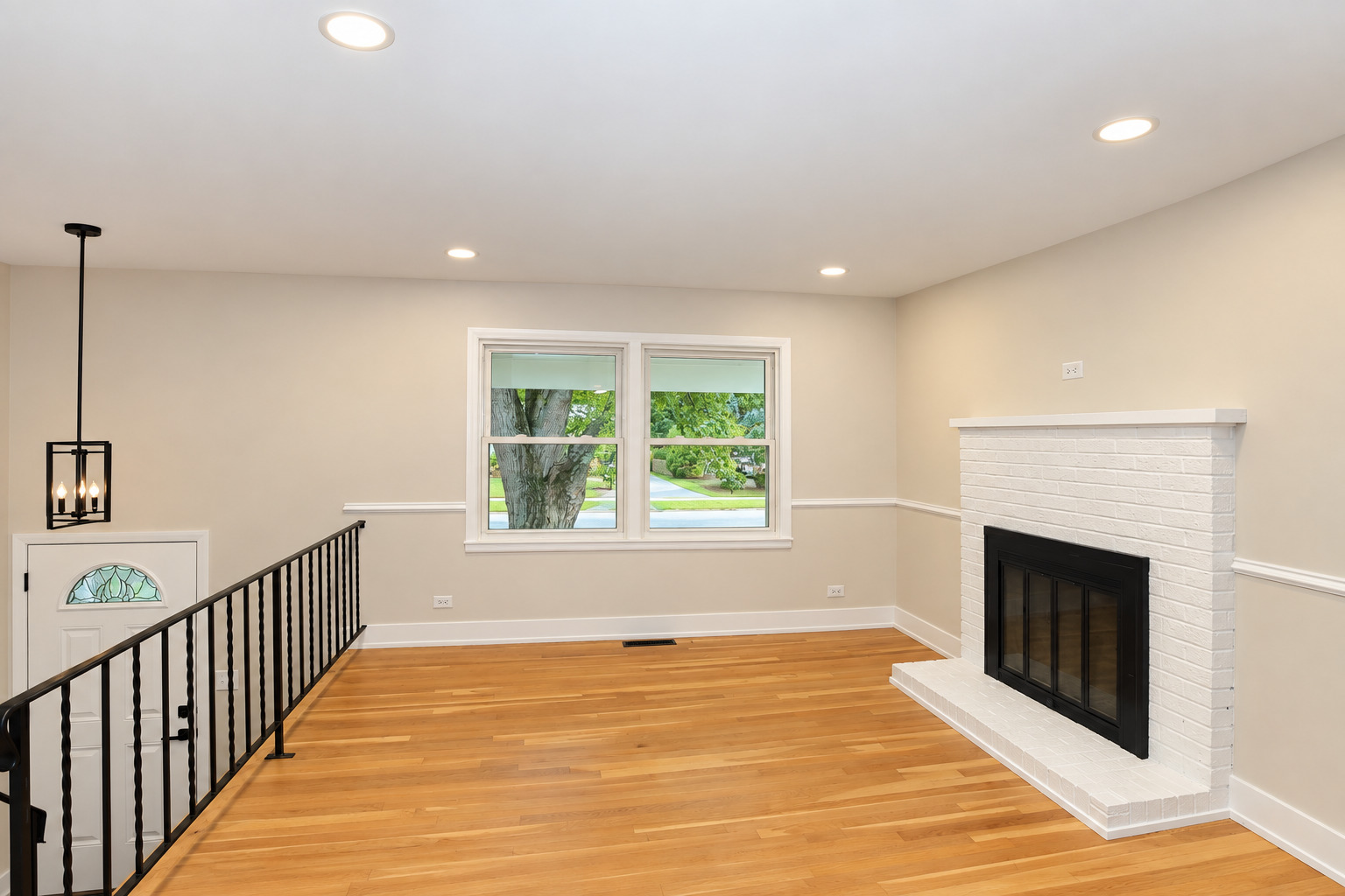 30w234 Claymore Lane Property Photo 8