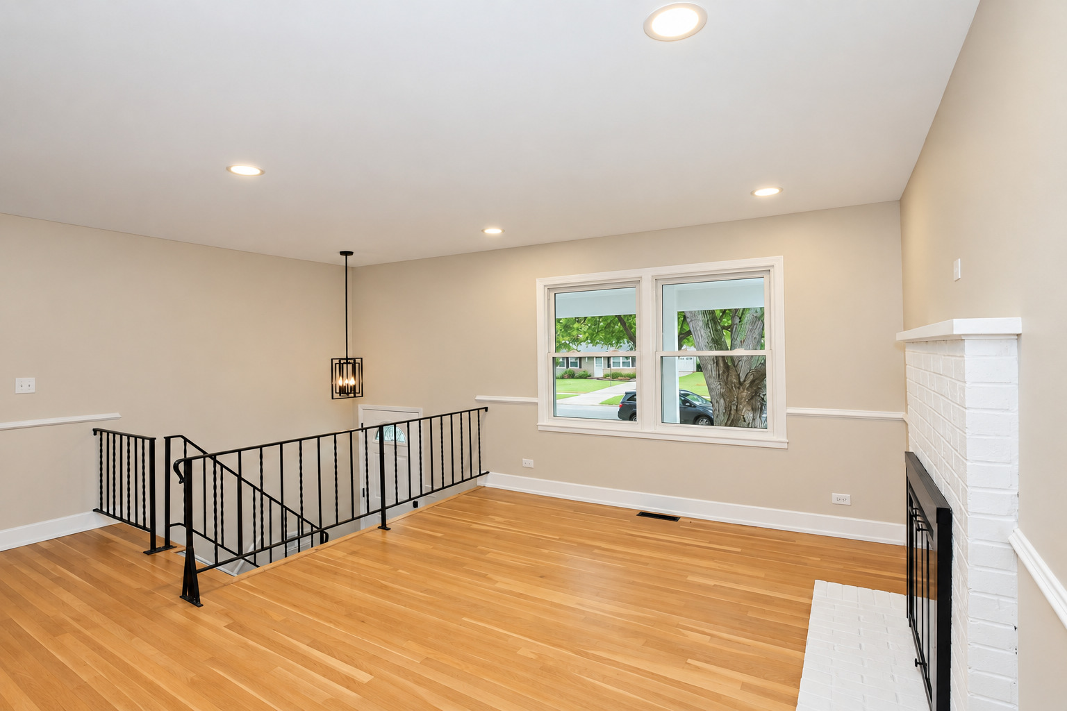 30w234 Claymore Lane Property Photo 9