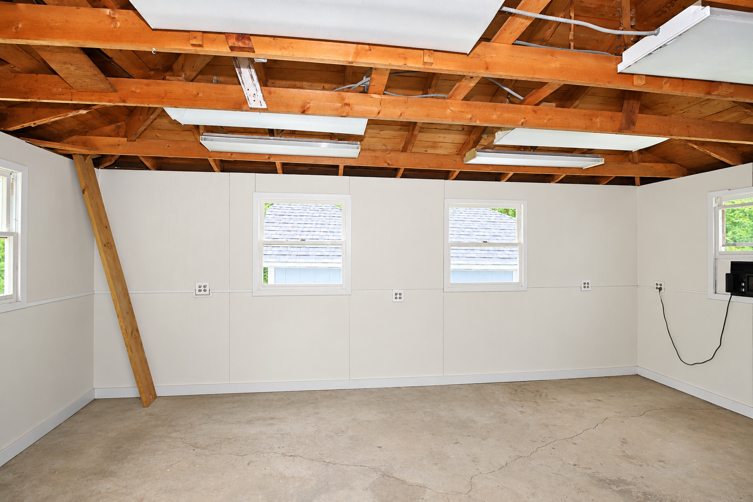 30w234 Claymore Lane Property Photo 33
