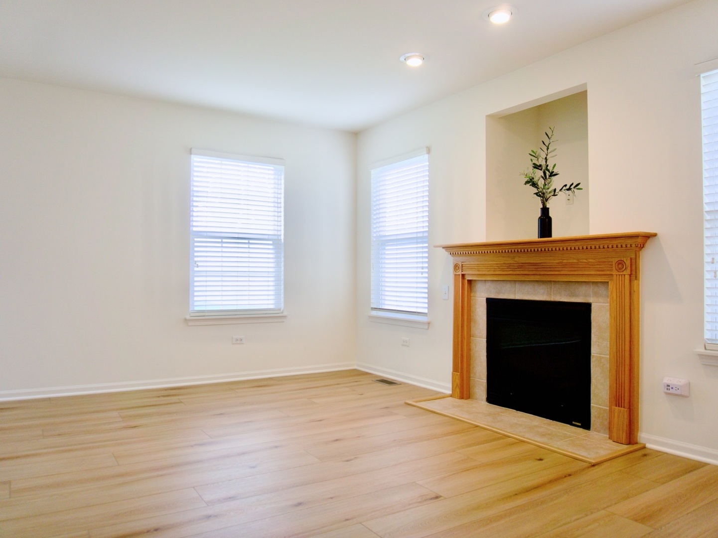 6980 Brightwater Drive --- Property Photo 7