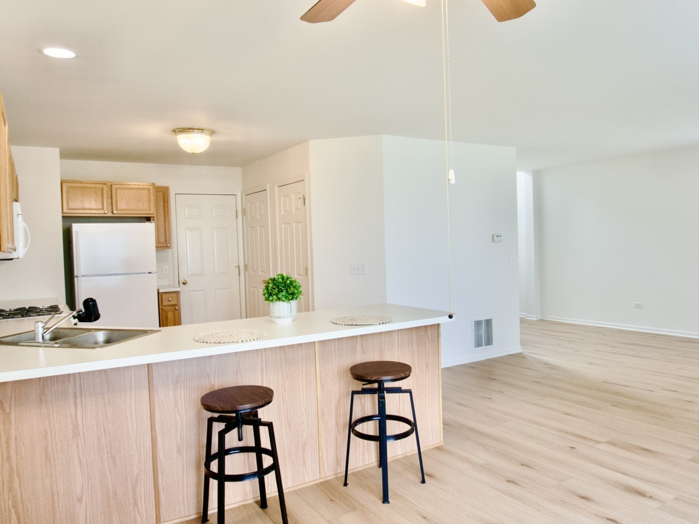 6980 Brightwater Drive --- Property Photo 8