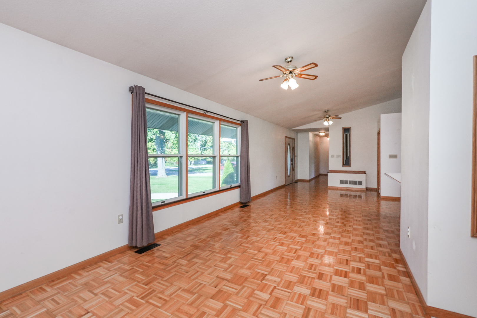 3121 Sportsman Club Road Property Photo 7