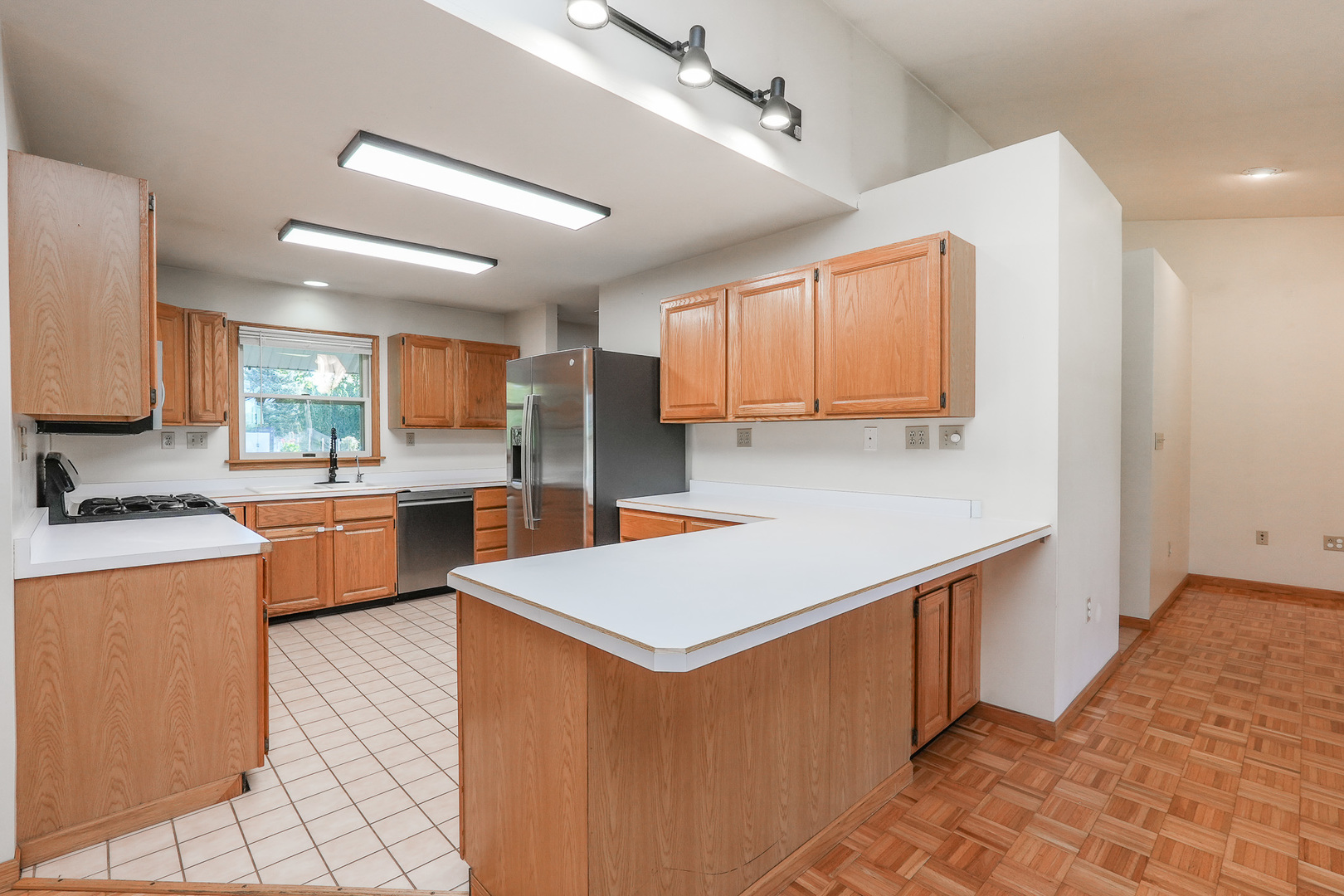 3121 Sportsman Club Road Property Photo 10