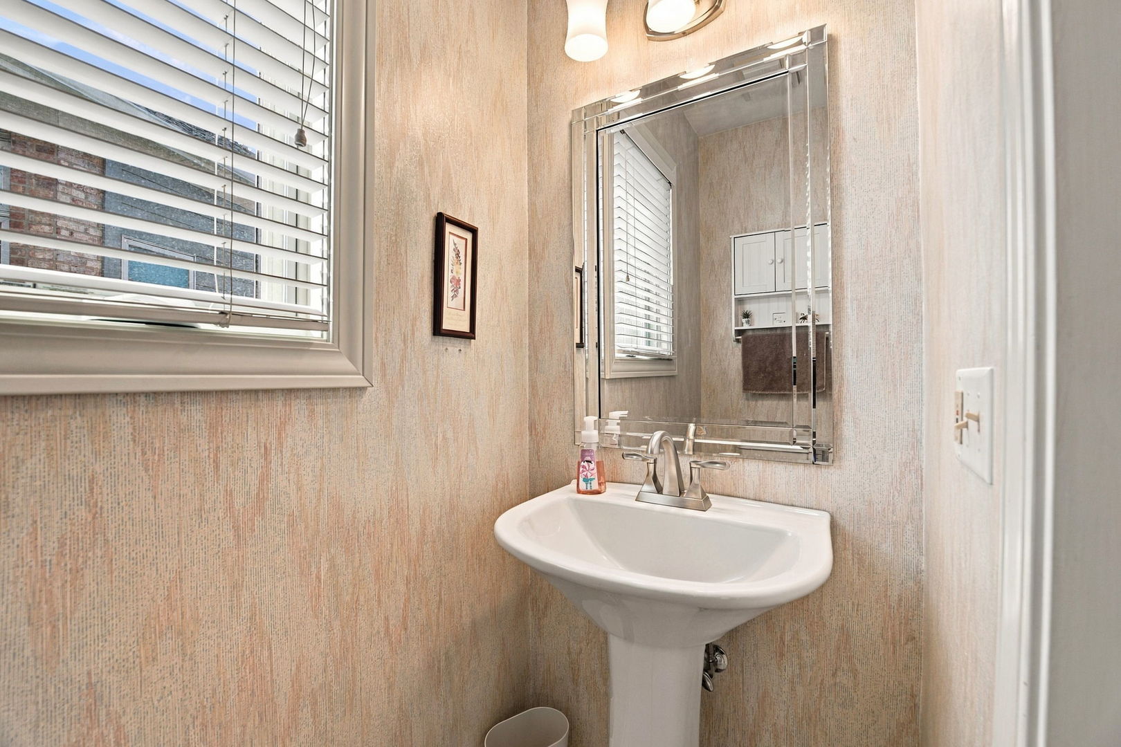 23102 Lacroix Lane Property Photo 7