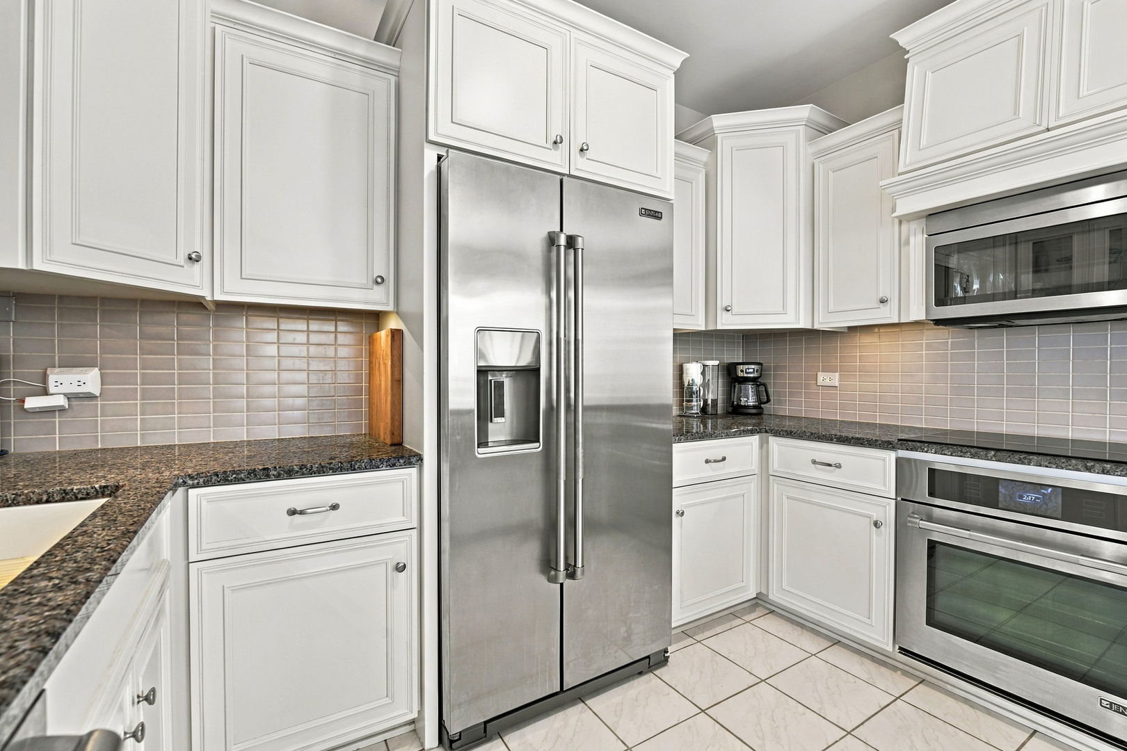23102 Lacroix Lane Property Photo 13