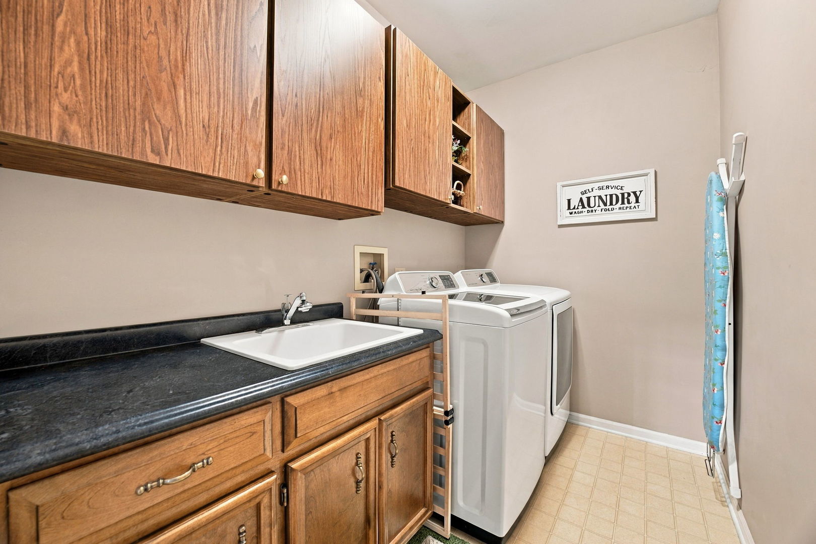 23102 Lacroix Lane Property Photo 23