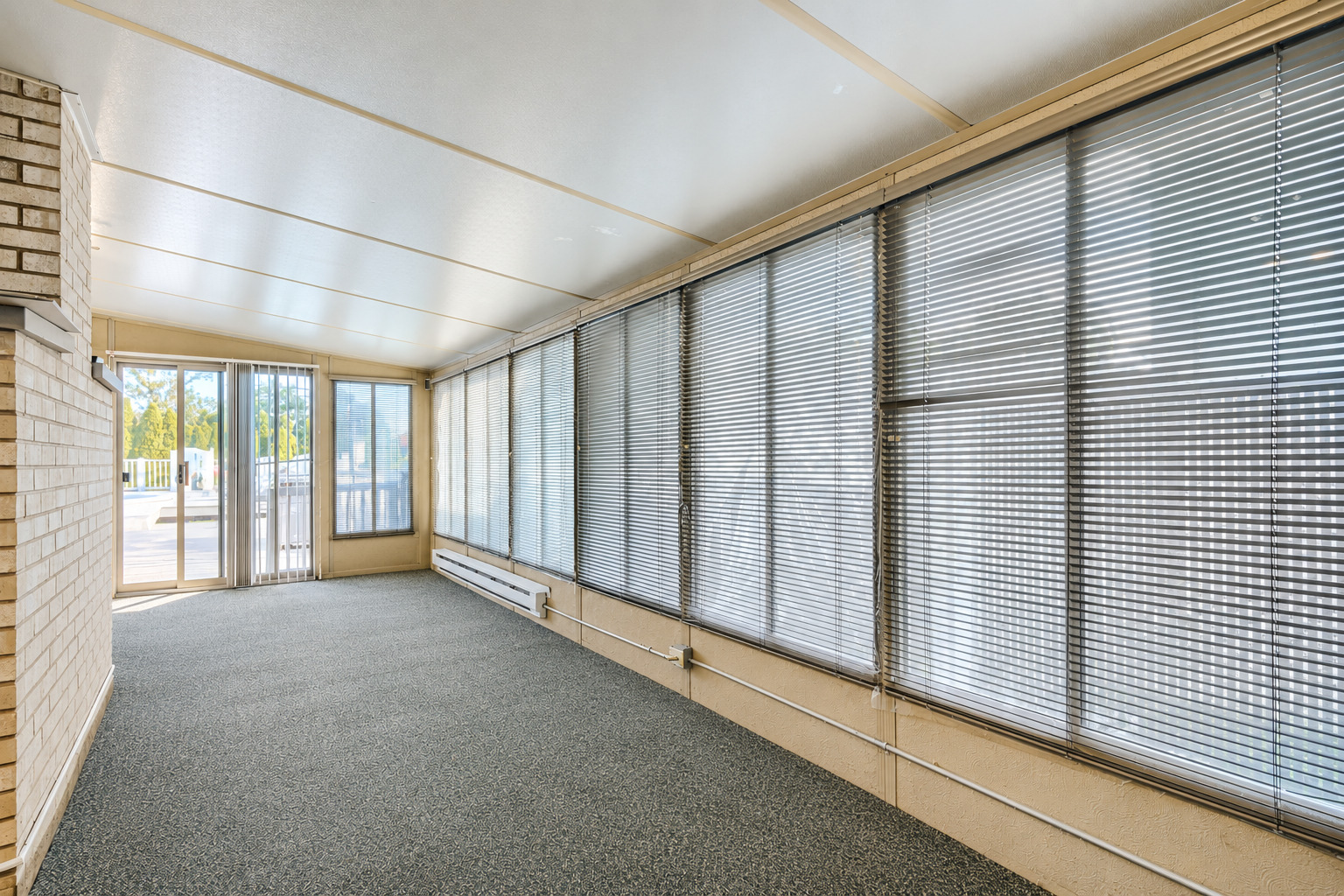 9015 Natoma Avenue Property Photo 16