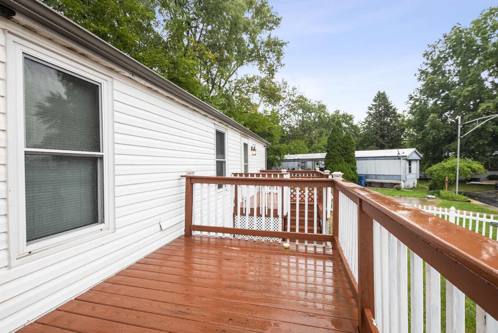 14115 Western Avenue 400b Property Photo 2