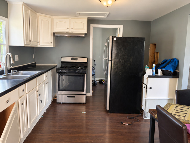 128 W North Street Property Photo 4