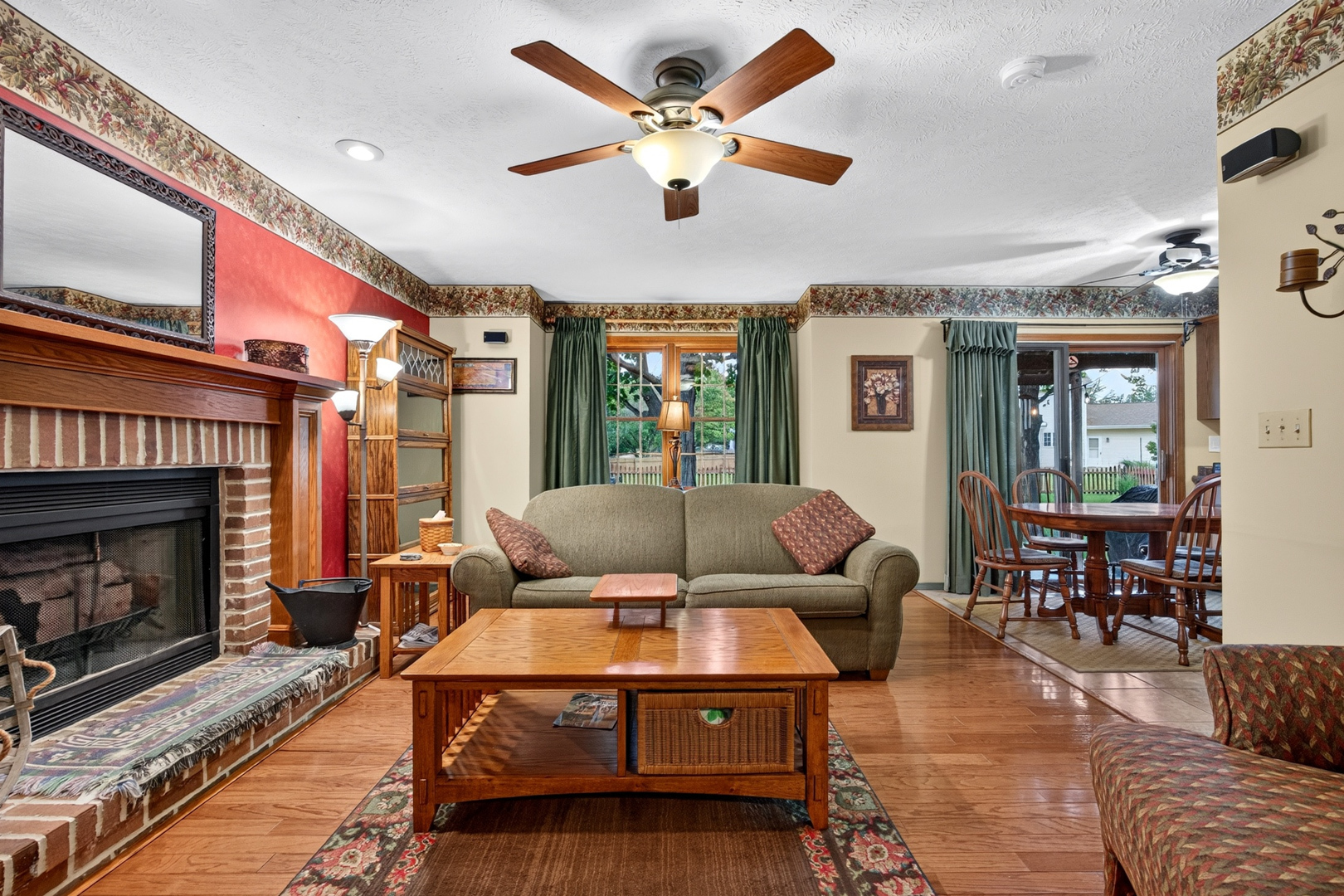 1208 Royal Pointe Drive Property Photo 6