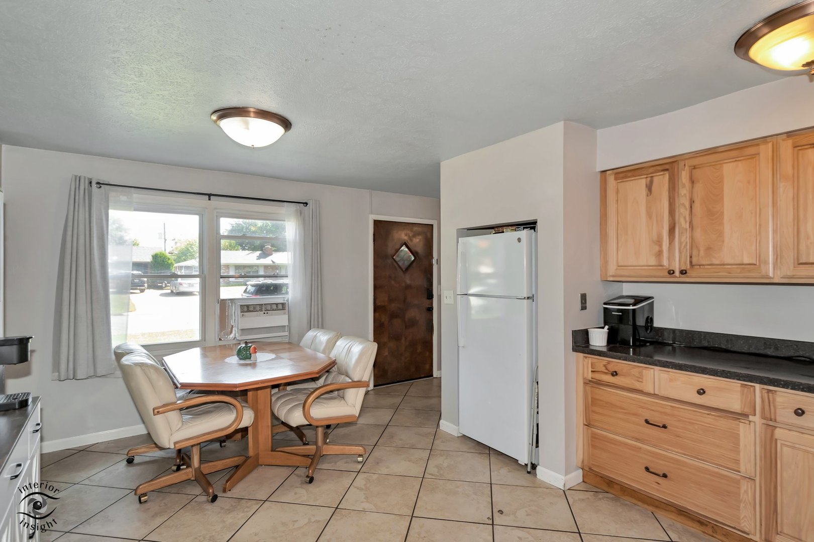 269 Ashley Avenue Property Photo 8