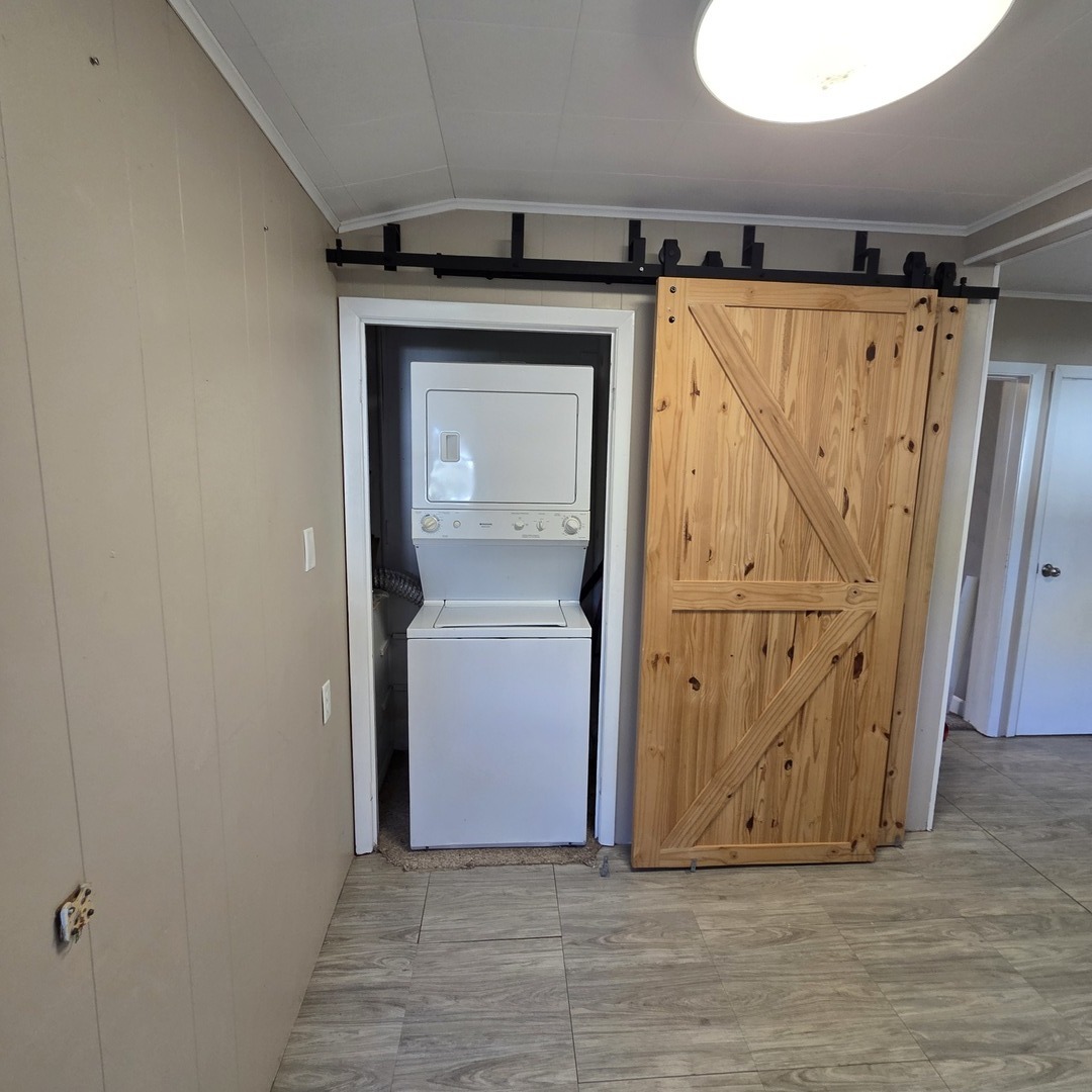 301 3rd Street Property Photo 16