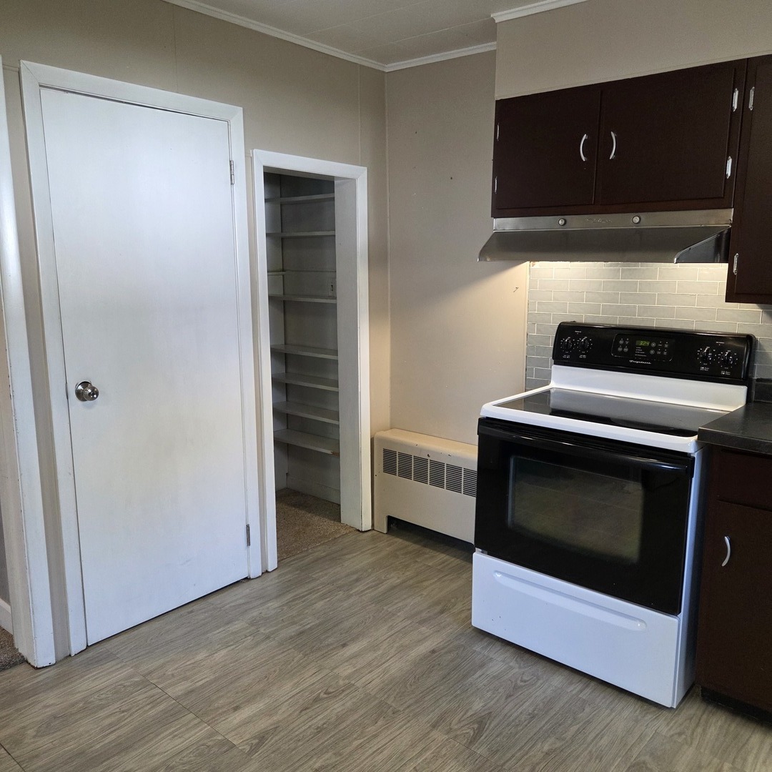 301 3rd Street Property Photo 21